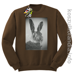 Zając z cygaretem - Bluza standard bez kaptura brązowa 