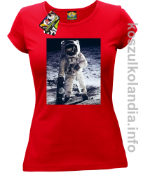 Kosmonauta z deskorolką - Koszulka damska czerwona 